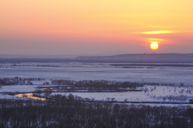 釧網本線の冬はロマンチックなSL列車