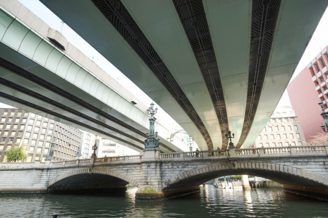 首都高速を地下化する計画が現在進行中