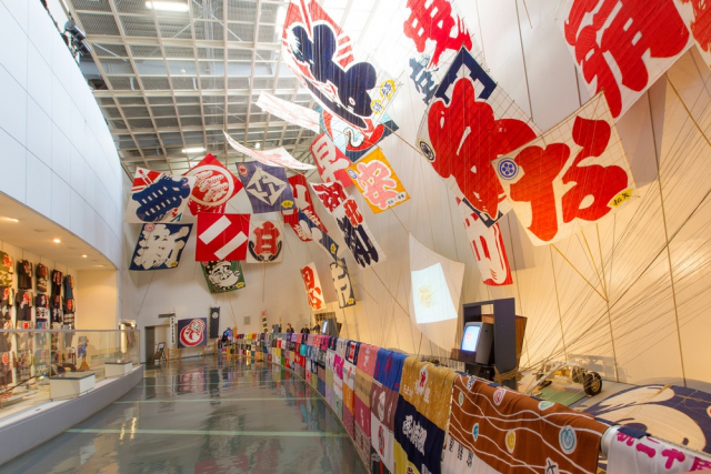 浜松まつりの夜の歴史は花街の芸者衆から?