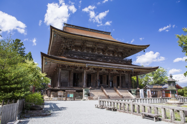 千日回峰行の中身とは?大峰山に伝わる厳しい修行は1300年で2人のみ達成