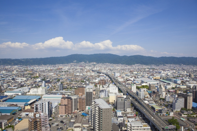 生駒山と人々の暮らし