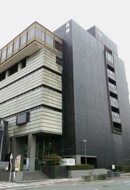 荒れ地に戻った職人がはじめた西陣織