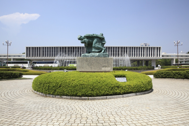 原爆による広島の被爆体験を語り継ぐ