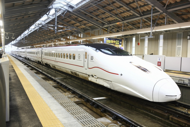 九州新幹線の車両の魅力!800系、N700系ともに九州らしいデザイン!
