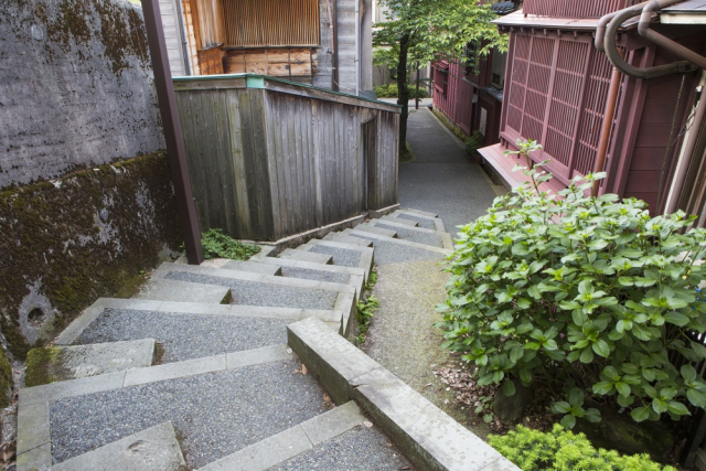 金沢の坂には魔性が宿る!?坂を上ると世界が変わる?