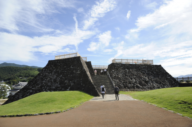 甲府城の廃城と現在